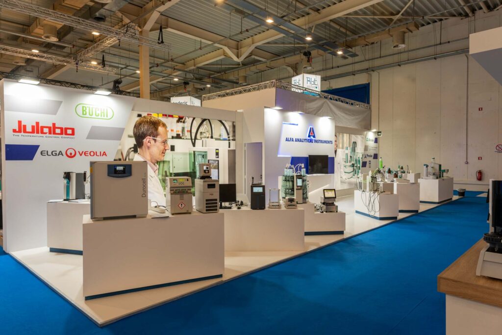 Plouto Alfa Analytical Ekthesiako Periptero 25