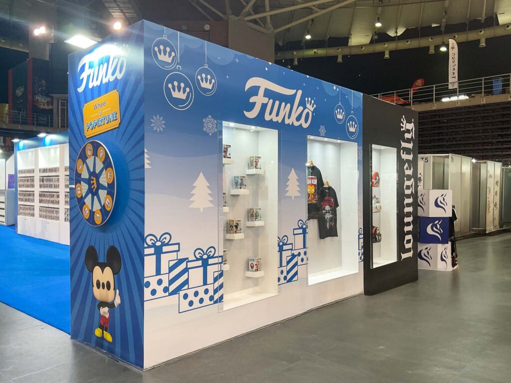 Plouto Athenscon Ekthesiako Periptero 7