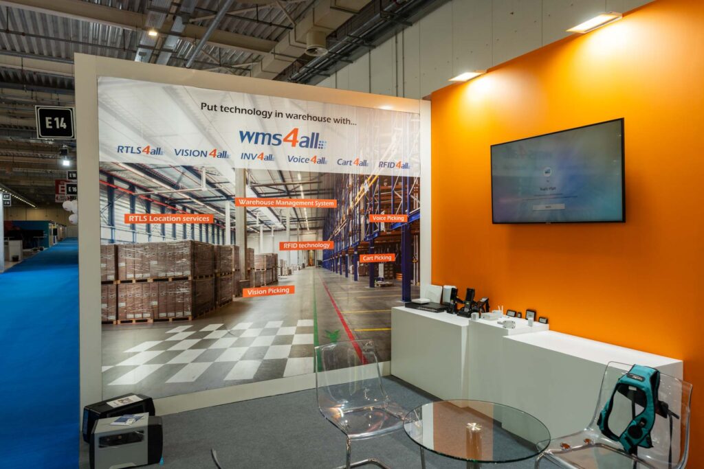 Plouto MA Solutions Ekthesiako Periptero 2025 3