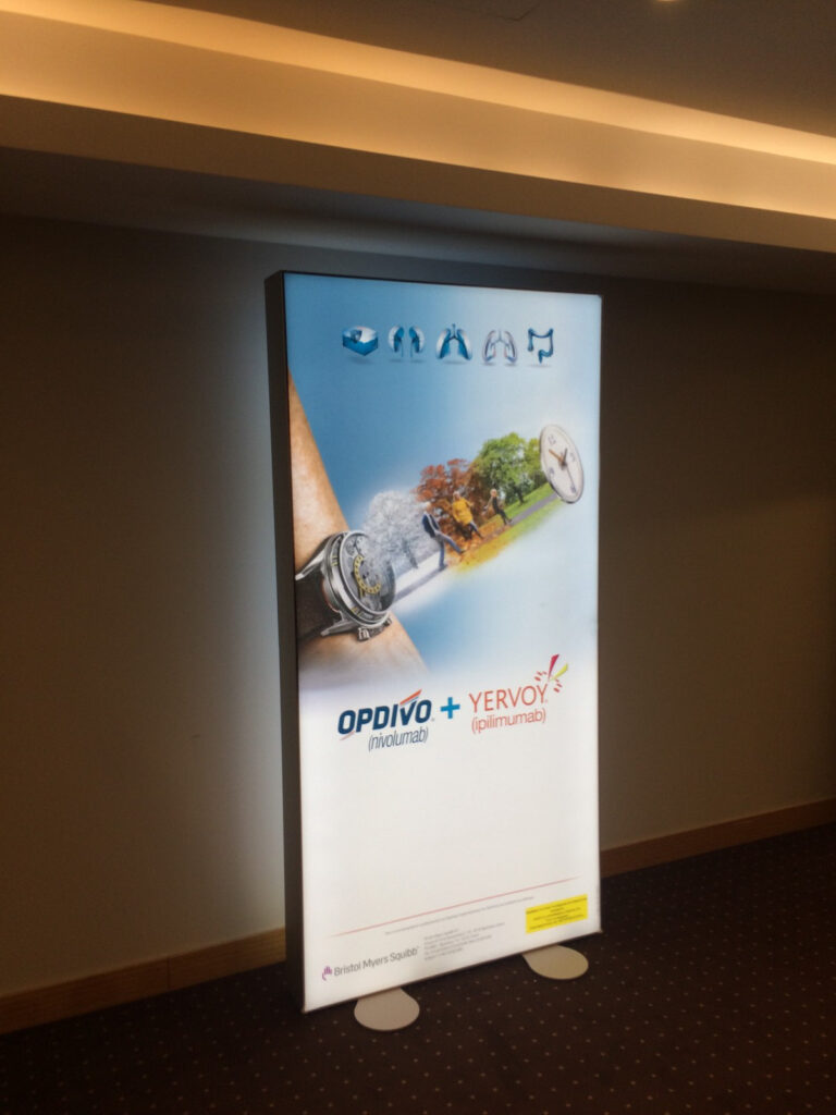 plouto popup ekthesiaka systimata 27